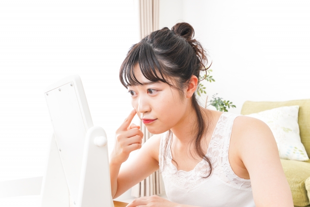 アイクリーム完全ガイド|目元の悩み別おすすめランキング
